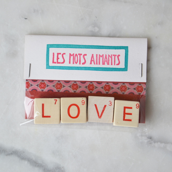 Les mots aimants « LOVE »