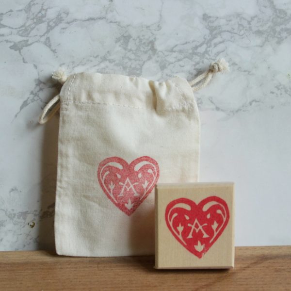 Tampon « cœur amour unique »