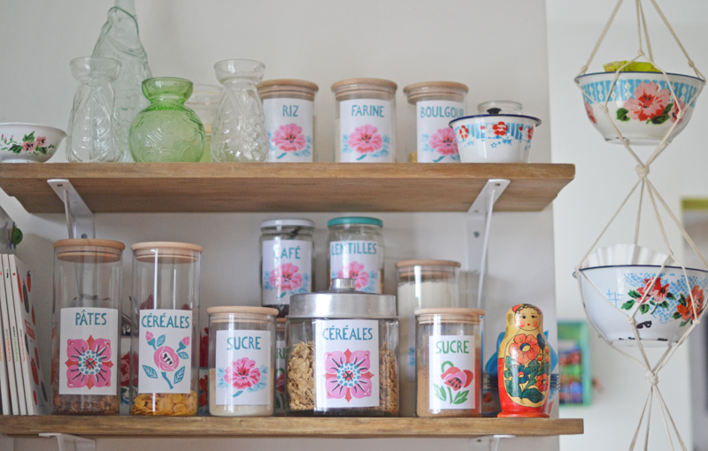 Faire ses étiquettes de pots alimentaires de vrac
